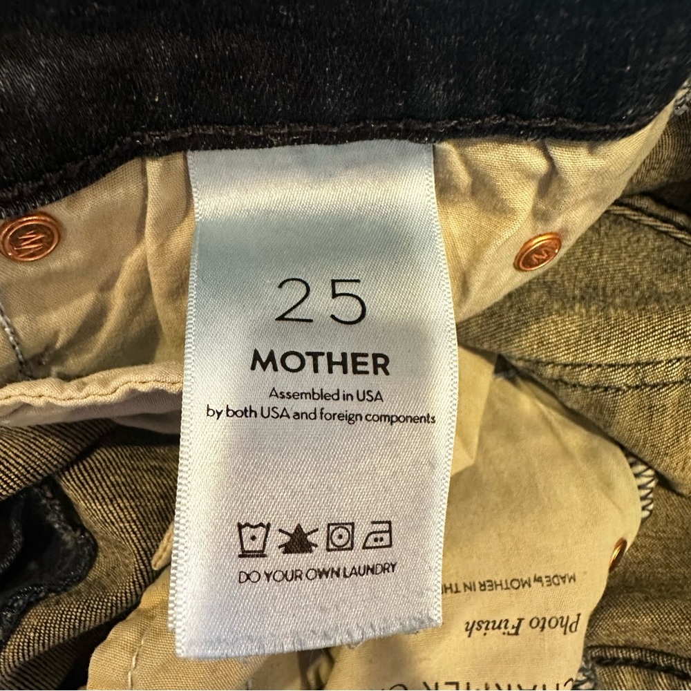 MOTHER Double Fray Charmer Crop Jeans Size 25. - Picture 10 of 13